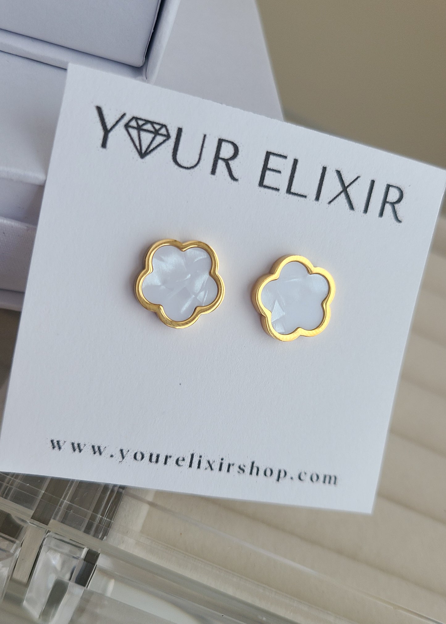 Gift Bundle White Timeless Glamouré