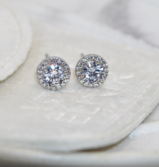 Pendientes de botón con halo de plata de ley