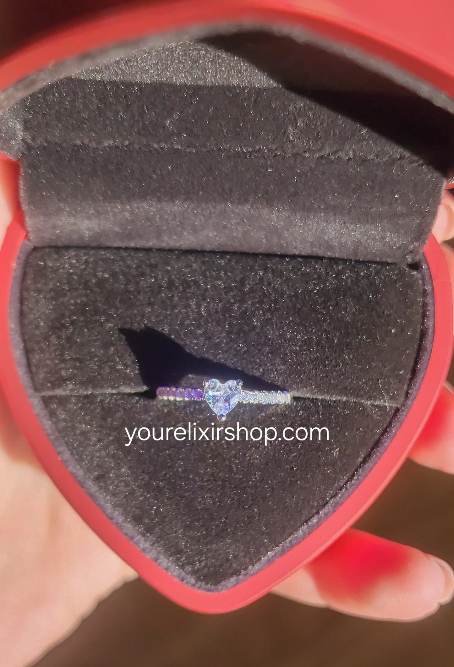 LumiHeart Ring Box
