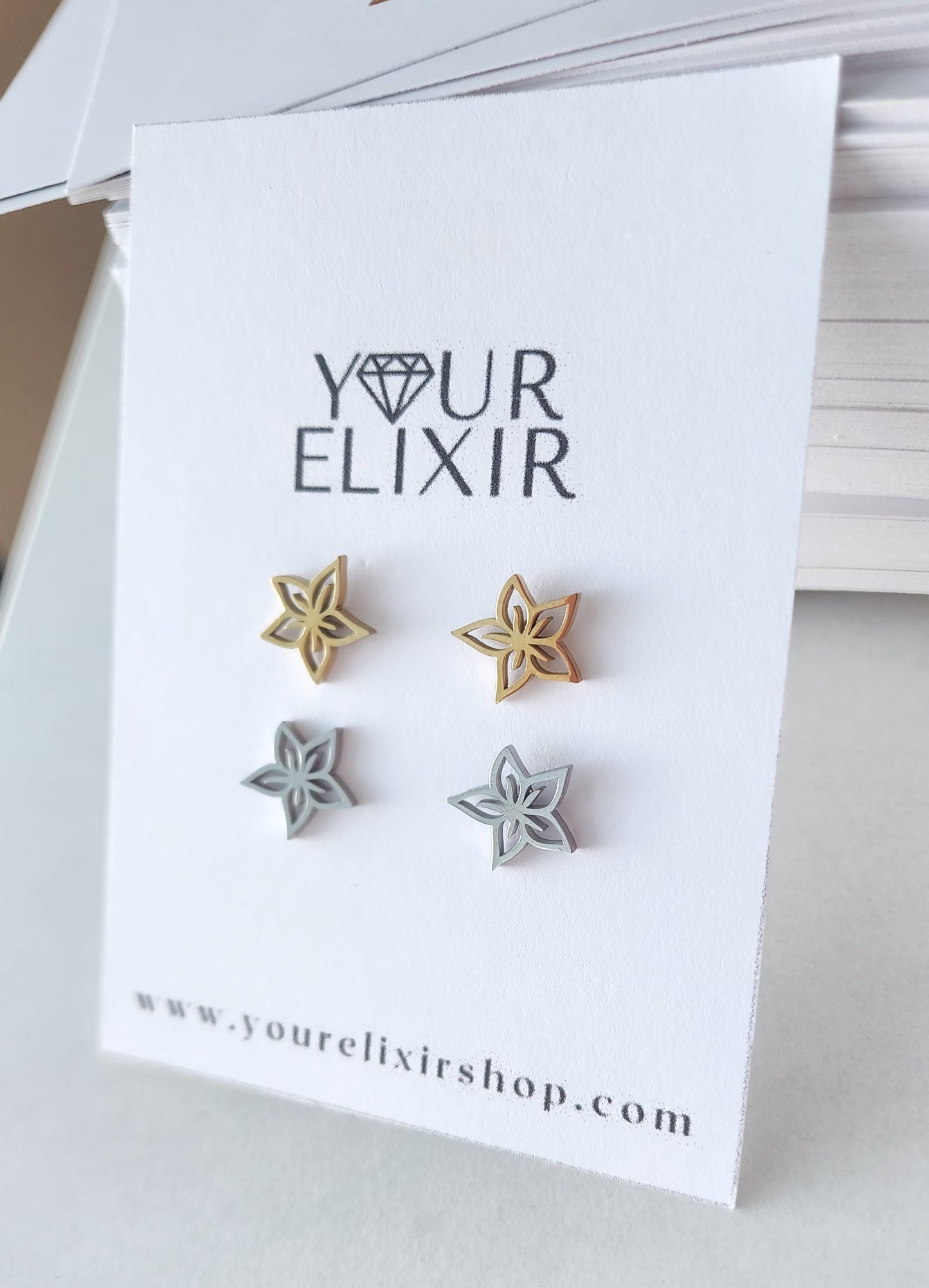 Star Jasmine Stud Earrings