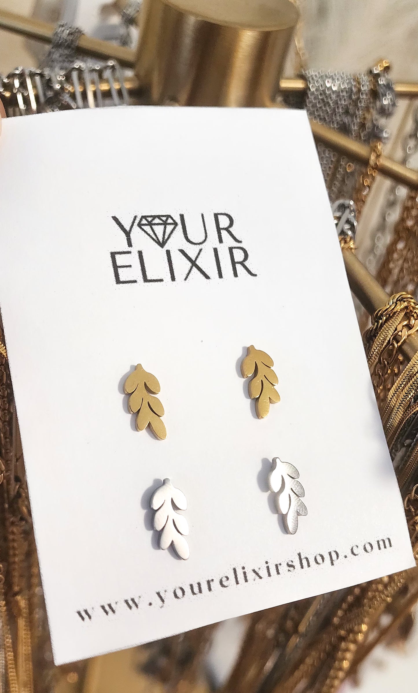Hanging leaf Stud Earrings