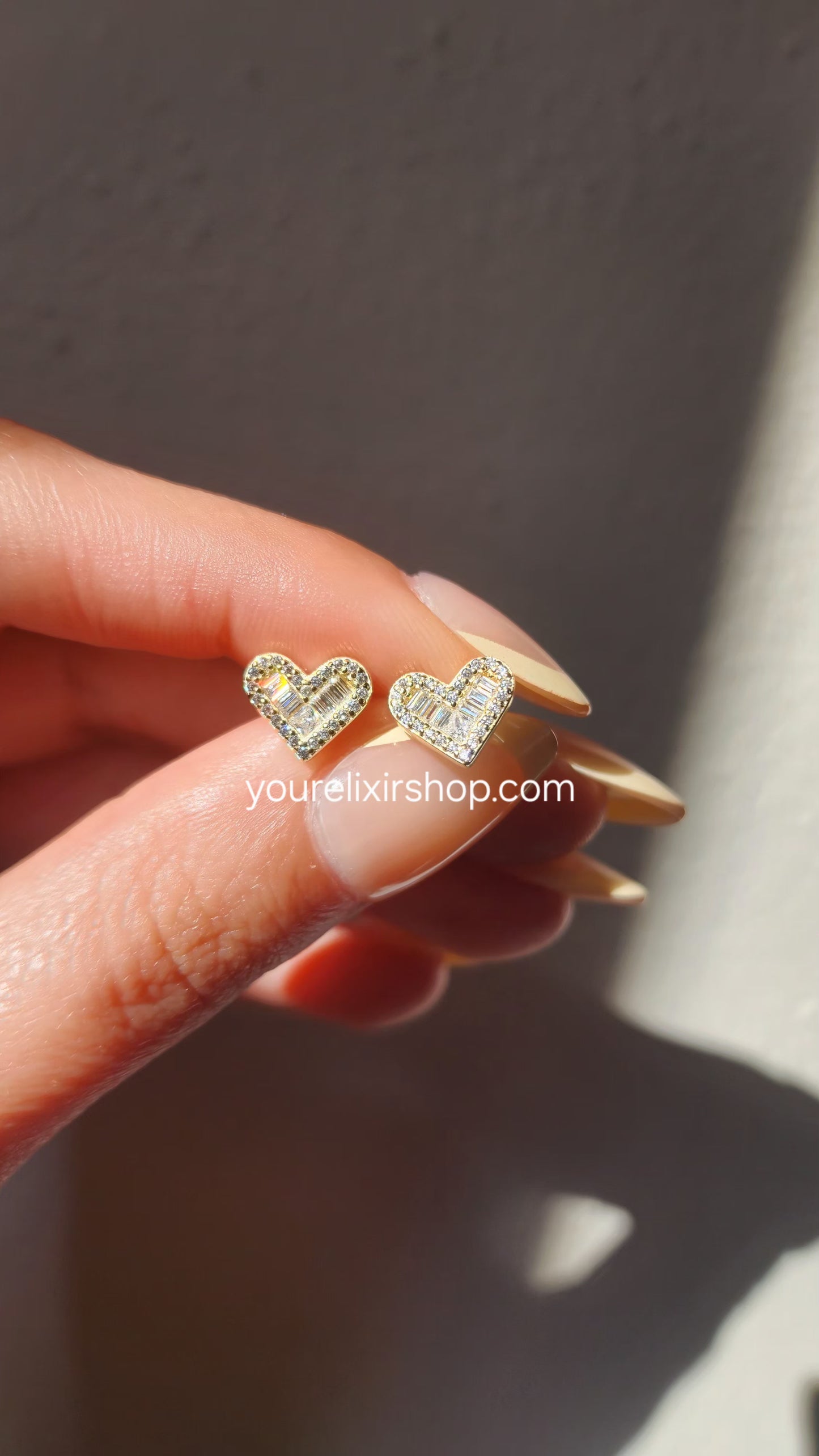 Sterling Silver Shimmer stud earrings