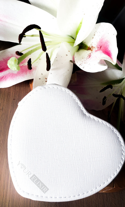 Estuche organizador de joyas en forma de corazón en miniatura