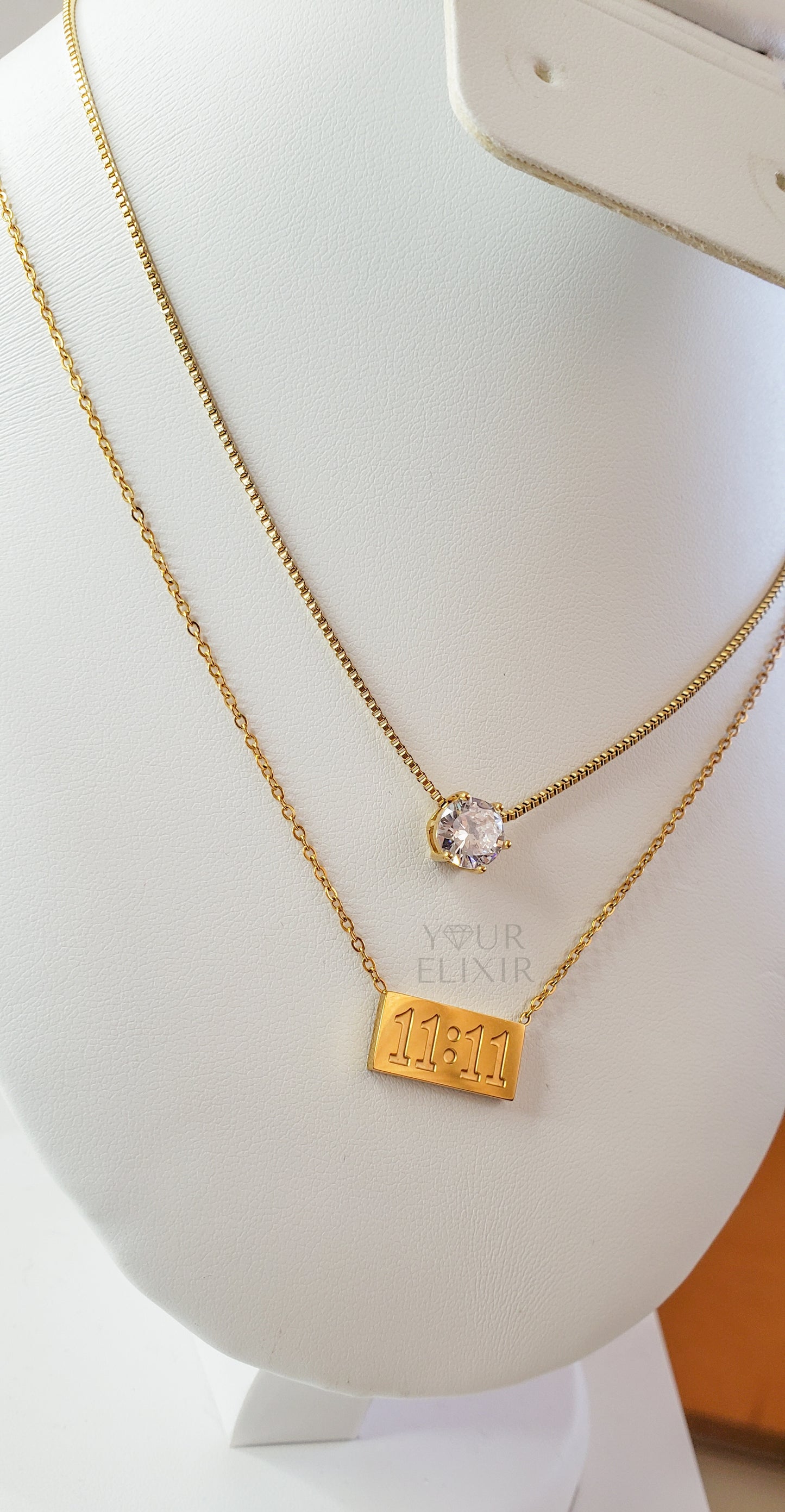 Shiny Zircon Necklace