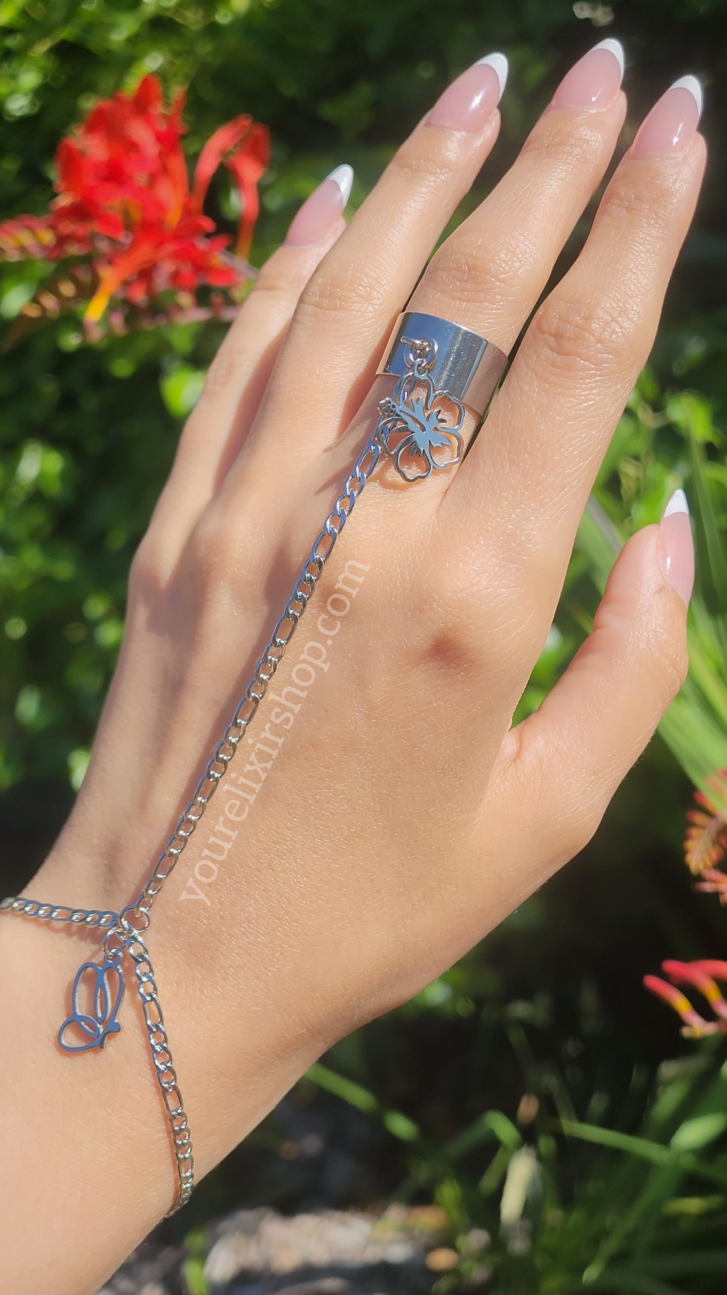 Cadena de mano personalizada (plata u oro)