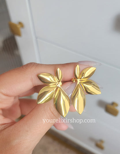 Pendientes dorados de Grecia