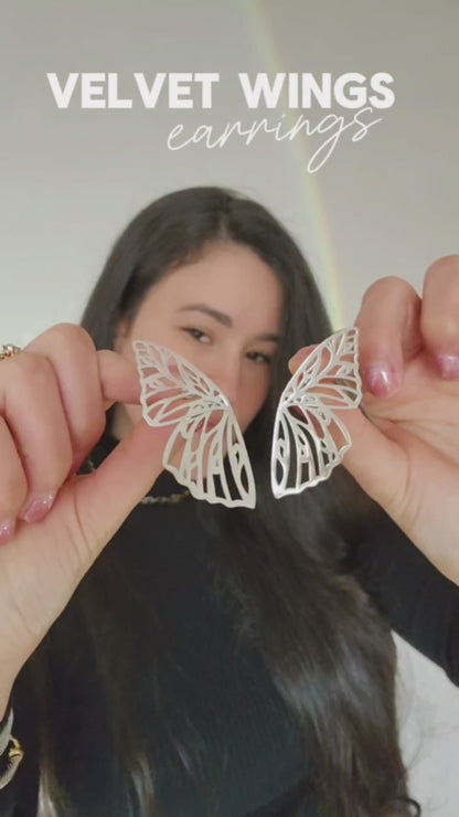 Velvet Wings 🪽 Earrings