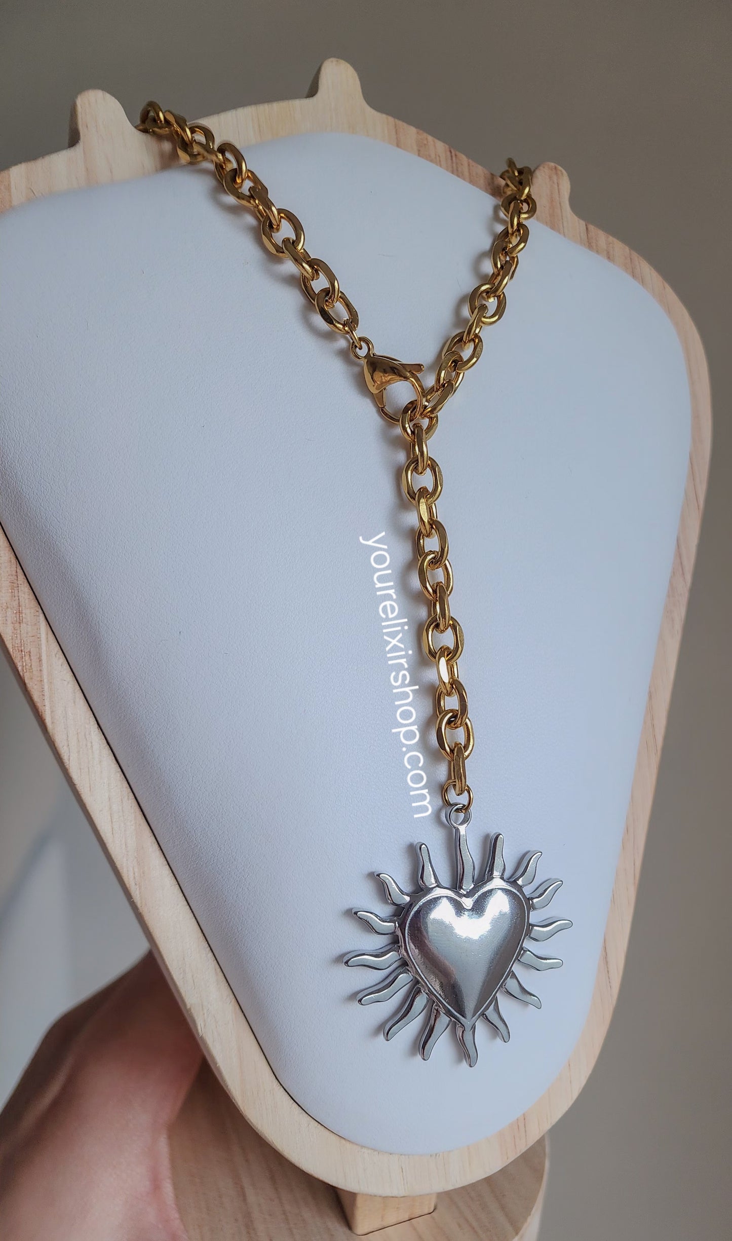 Amelia two tone necklace