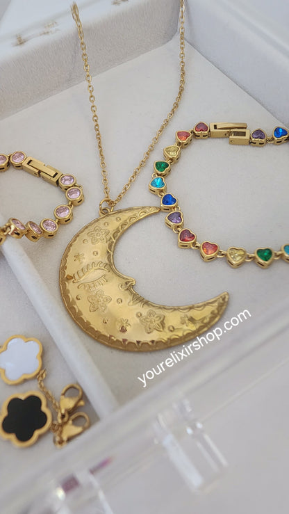 Dreamy Moon Necklace
