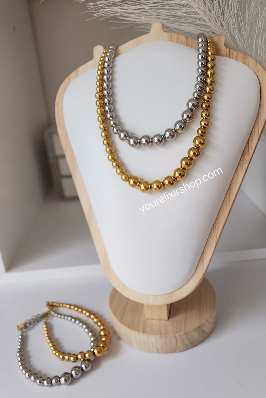 Noelia Beaded Necklace