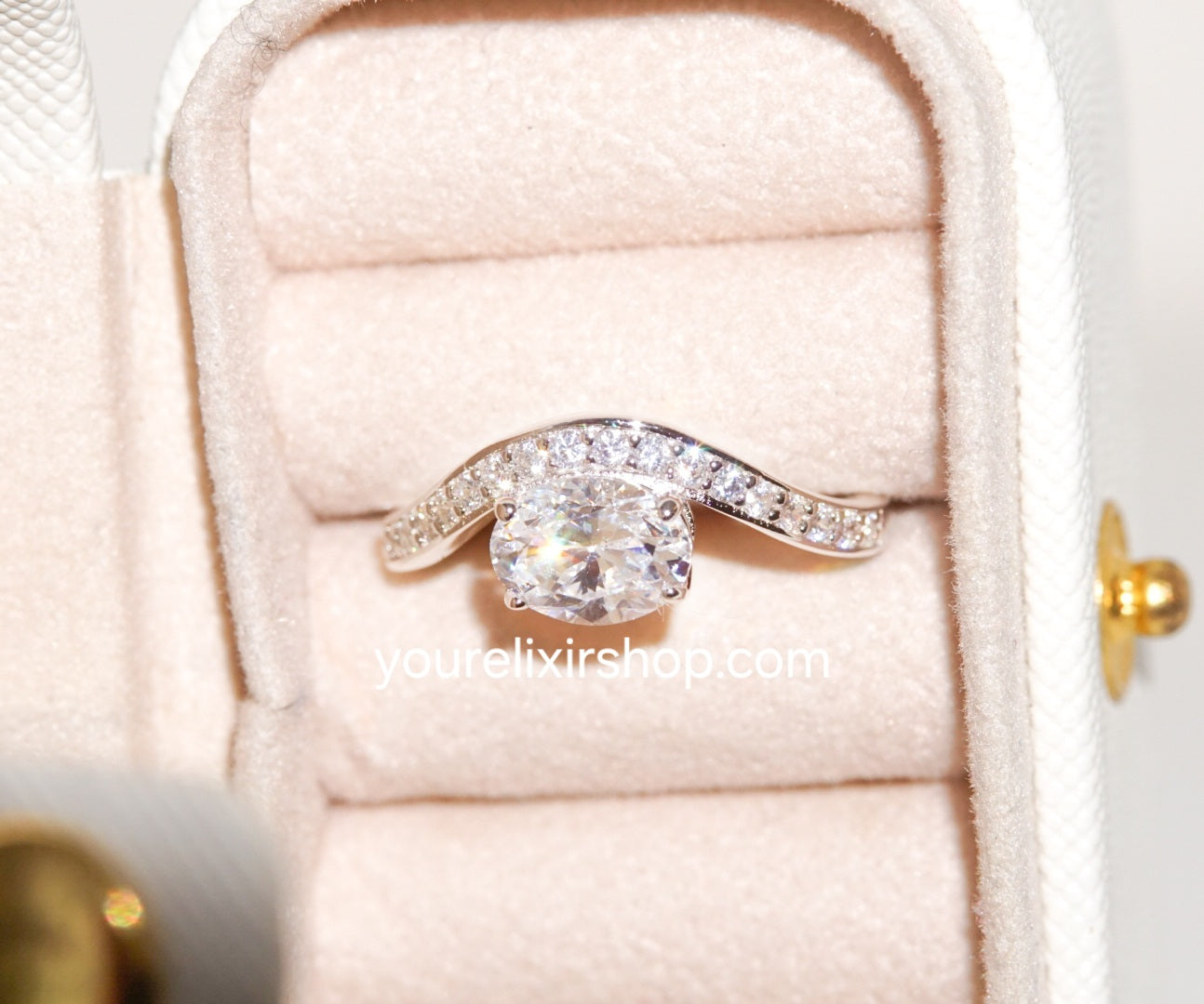 Sterling Silver The Crown Chevron Ring