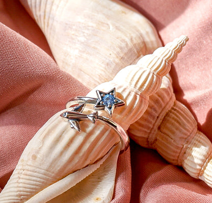 Anillo de avión azul en plata de ley