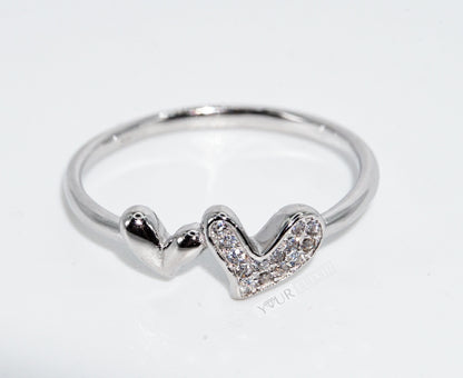 Anillo de plata de ley con forma de corazón y garabatos