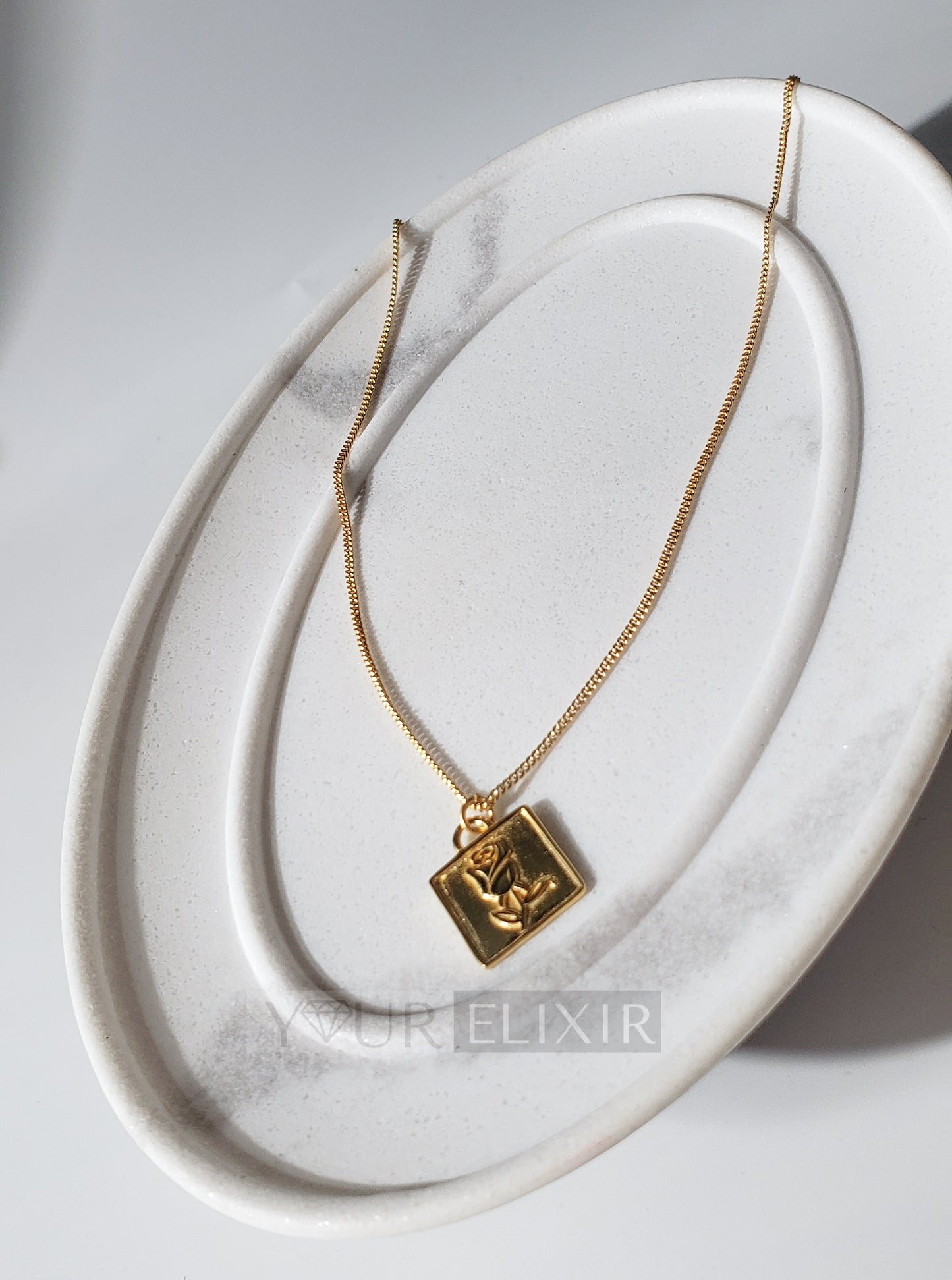 Collar vintage de plata de ley con rosas