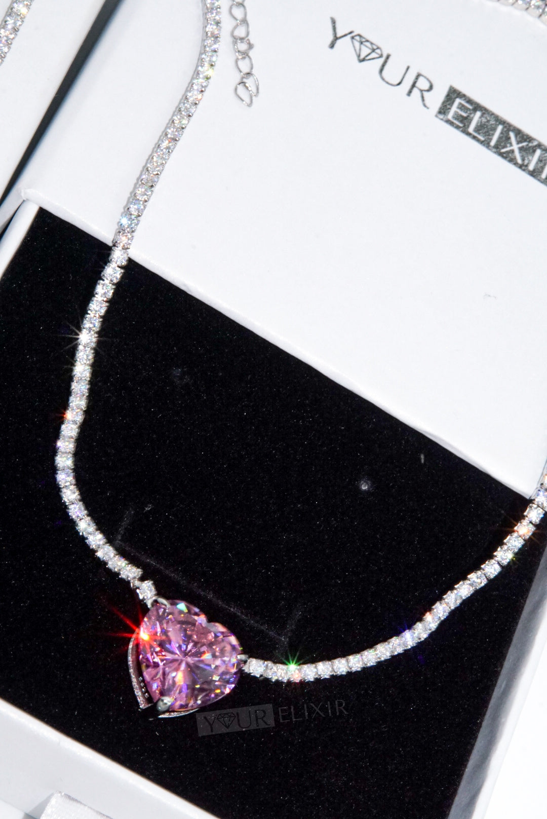 Collar de corazón de lujo en plata de ley